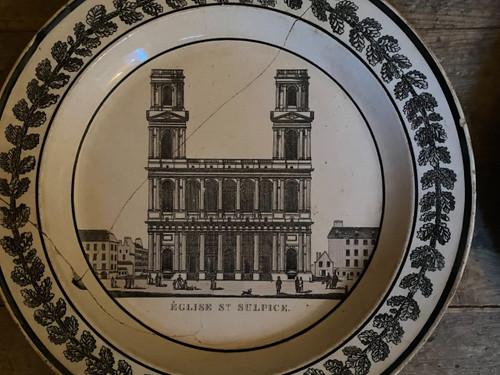  Suite of 4 Choisy earthenware plates representing monuments of Paris and Versailles 19th