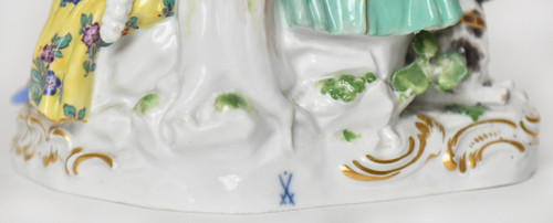 Meissen porcelain group representing a loving couple under a tree, Model D19