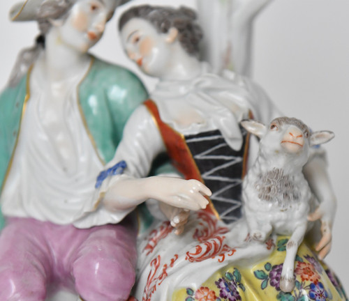 Meissen porcelain group representing a loving couple under a tree, Model D19