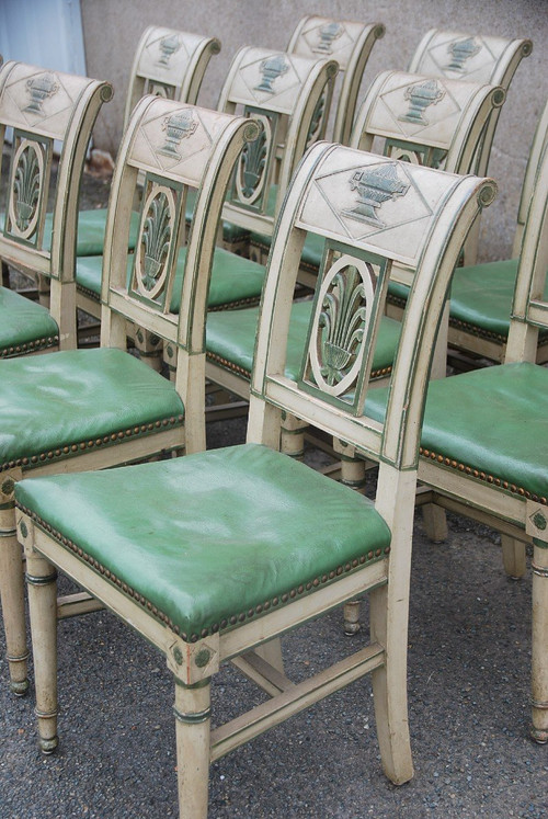 Suite di 12 sedie laccate Directoire