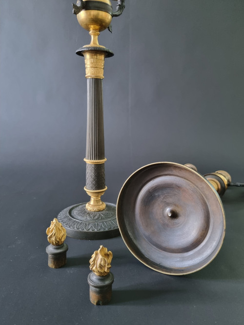 Paire De Candélabres en bronze doré et patiné d'époque Restauration. 