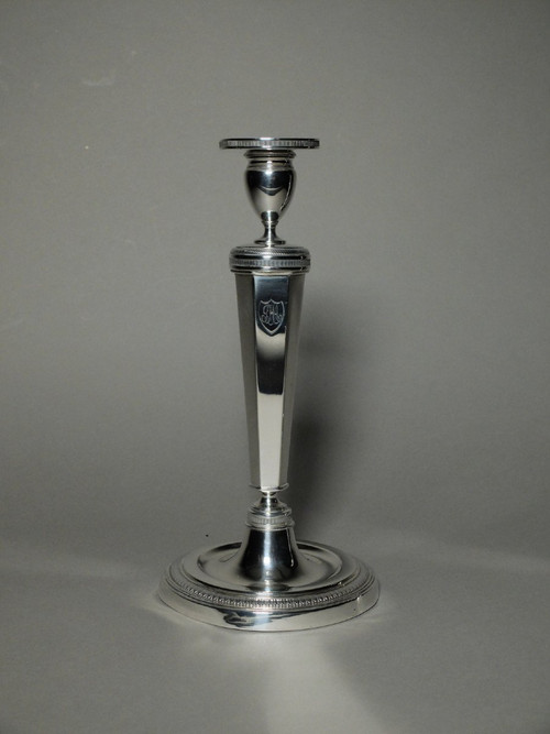 Coppia di candelieri in argento del XIX secolo