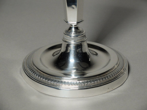 Coppia di candelieri in argento del XIX secolo