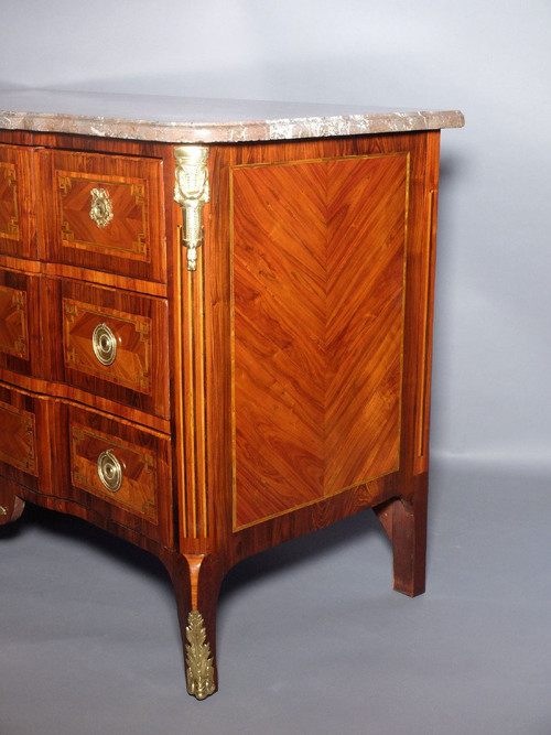 Commode en marqueterie d'époque Transition