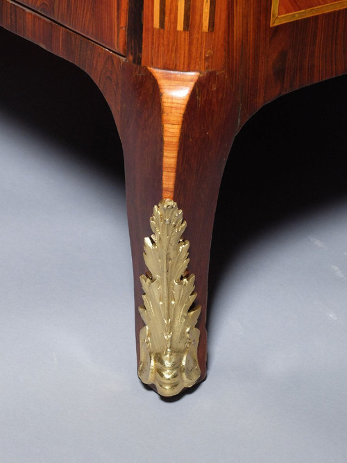 Commode en marqueterie d'époque Transition