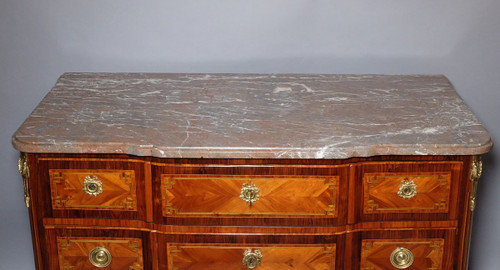 Commode en marqueterie d'époque Transition