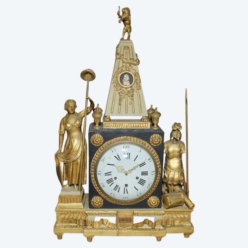 Important pendulum with the profile of Lafayette from the Louis XVI period