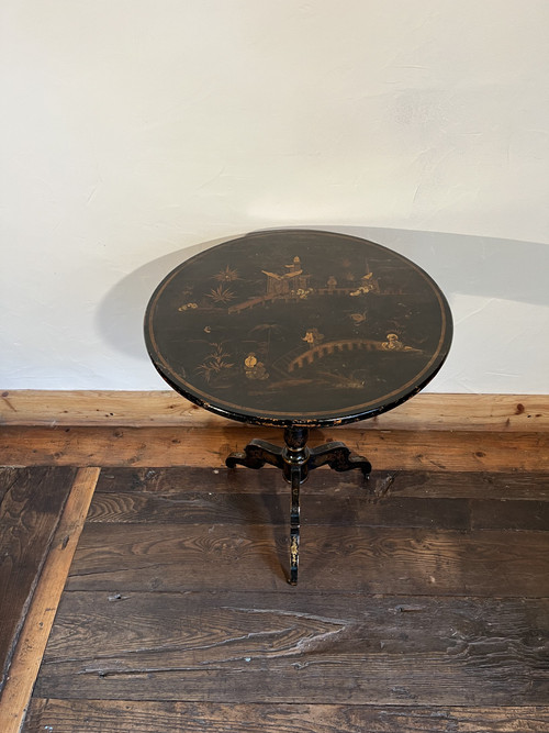 Table basse de style chinois des années 1800
