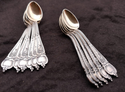 11 ravissantes cuillères à espresso/moka en argent massif et vermeil 925