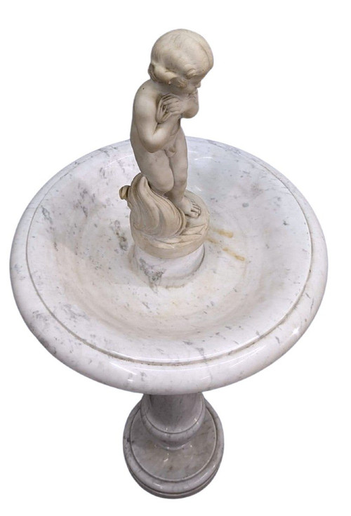 Antica Fontana per Uccelli del 1900 In Marmo di Carrara