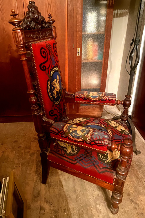 Wichtiger Sessel Napoleon III im Renaissance-Stil aus Palisanderholz, bezogen mit einer Tapisserie mit kleinen Punkten.