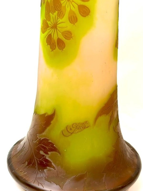 Emile Gallé Grand Vase Art Nouveau  "Aux Ombelles'
