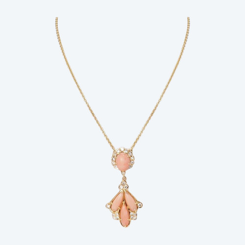 Collier en or jaune, diamants et cabochons de corail