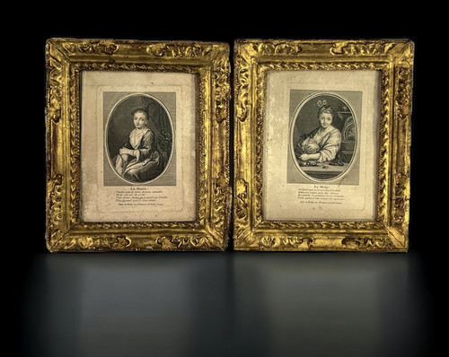PAIR OF 17th EPOQUE LOUIS XVIII FRAMES WITH Gilded carved wood engravings