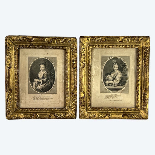 PAIR OF 17th EPOQUE LOUIS XVIII FRAMES WITH Gilded carved wood engravings