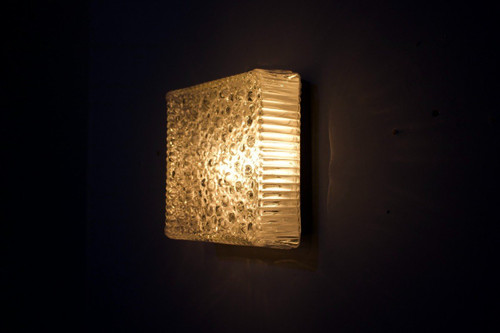 Lampada da parete/soffitto in stile Ishii Motoko.