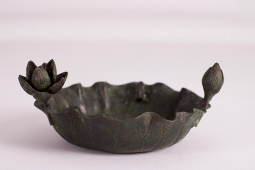Bol Vide Poche Japonais En Lotus Ikebana à La Grenouille