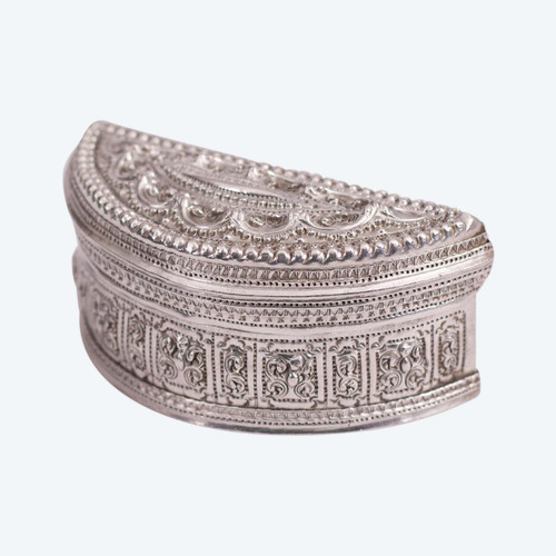 Scatola di lime mezza luna in argento Burma Betel Shan