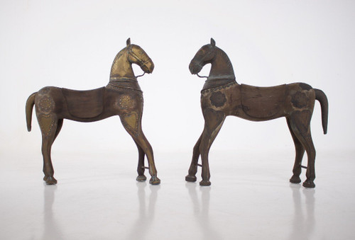 Cavallo del tempio di legno