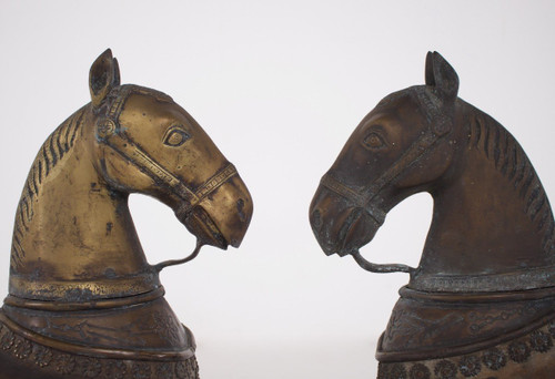 Cavallo del tempio di legno