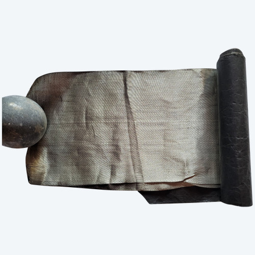 Silver metallic-effect ribbon, late 19th century