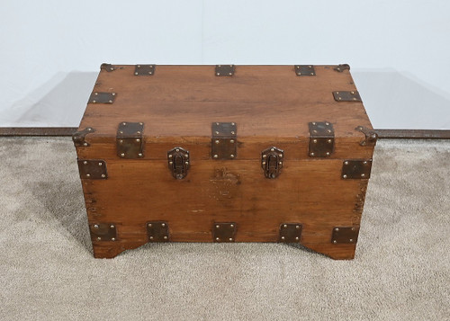 Marine trunk in solid teak - Late 19th century