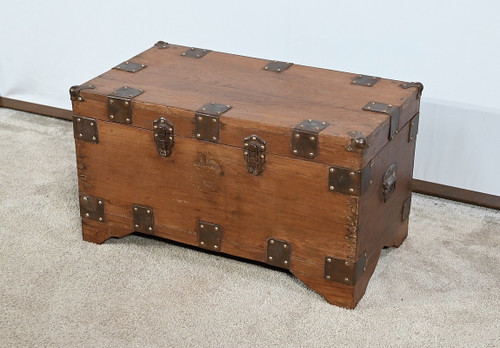 Marine trunk in solid teak - Late 19th century
