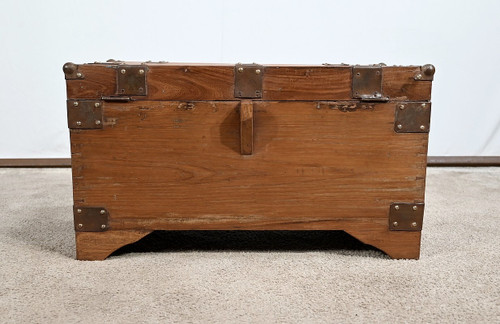 Marine trunk in solid teak - Late 19th century