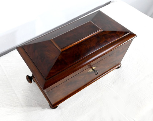 Rare English ''Tea Caddy'' in Mahogany - Mid 19th century