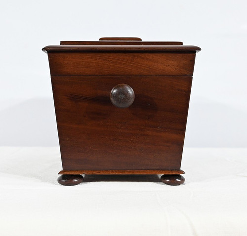 Rare English ''Tea Caddy'' in Mahogany - Mid 19th century