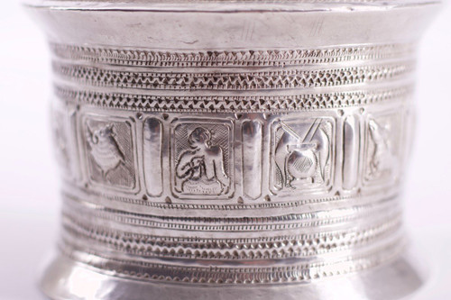 Grande scatola di betel in argento Birmania