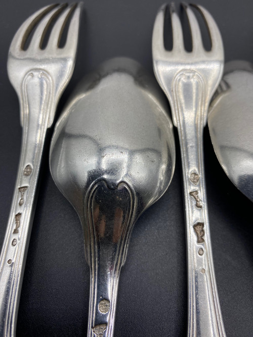 4 18TH CUTLERY