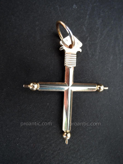 Croix Bâton ancienne En Or Rose 18 Carats.