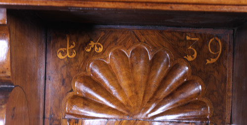 6 Doors Buffet In Walnut Dated 1639