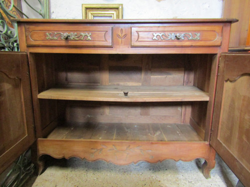 Buffet basso del XIX secolo