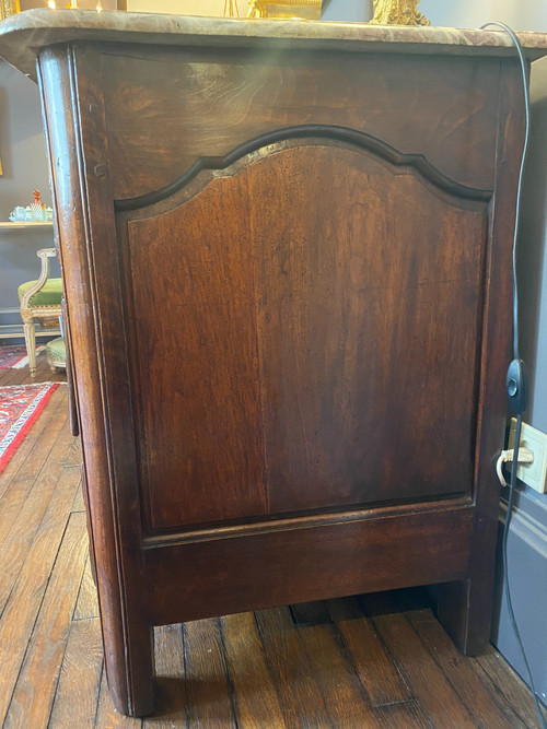 natural wood chest of drawers from the 18th century