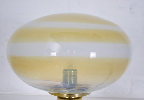 Lampe En Verre Soufflé Opalescent Doria.