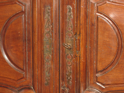 Facade of woodwork or library doors in walnut, late 18th century, Louis XIV style