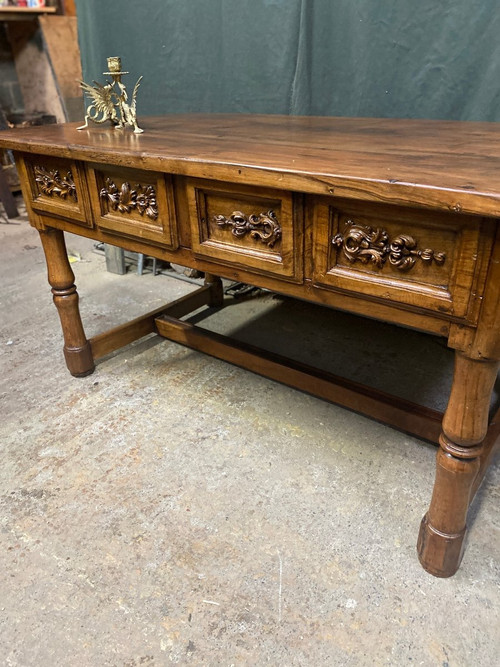 Louis XIV Spanish Desk Table 18th In Walnut