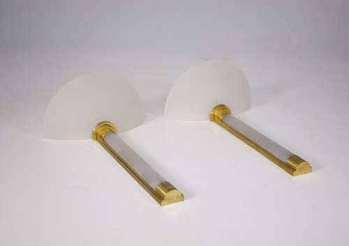 Lampade da parete Ricardo Bofill & Light per Swift.