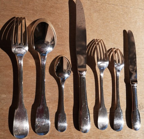 Cutlery model "CLUNY" in silver metal Christofle goldsmith (101 pieces)