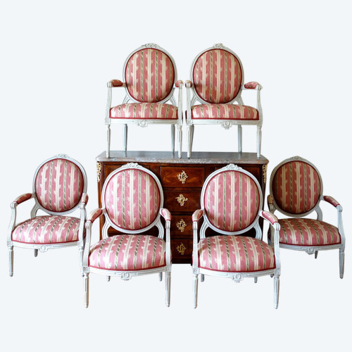 Mobilier De Salon - 6 Fauteuils à La Reine d'époque Louis XVI à Dossier Médaillon