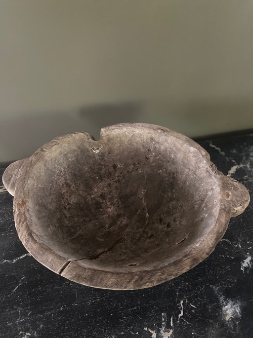 Antique Container Bowl In Grisaille Walnut 18th
