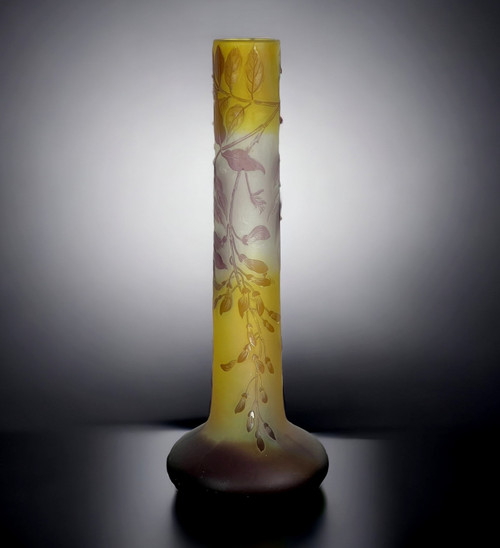 VASE BY ÉMILE GALLÉ NANCY WITH ART NOUVEAU PERIOD FOLIAGE DECORATION, 45 CM