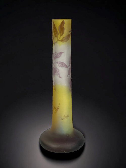 VASE BY ÉMILE GALLÉ NANCY WITH ART NOUVEAU PERIOD FOLIAGE DECORATION, 45 CM