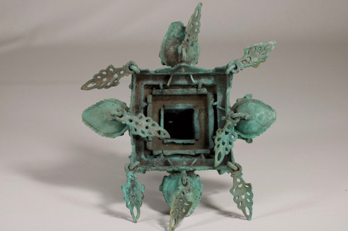 Lampada ad olio in bronzo Tempio Krishna Mandir