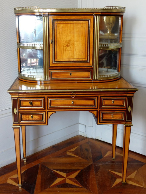 Louis XVI period Dame Dit Bonheur Du Jour desk, Lemonwood and Amaranth