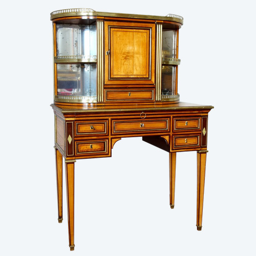 Louis XVI period Dame Dit Bonheur Du Jour desk, Lemonwood and Amaranth