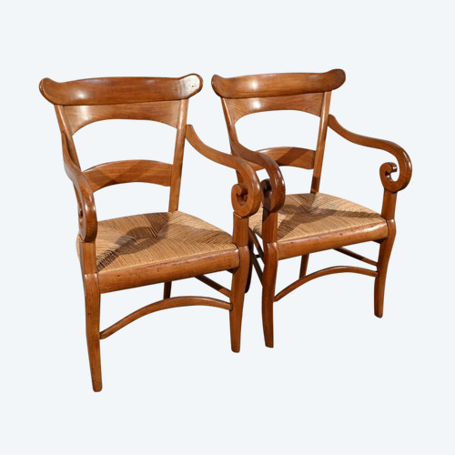 Paire de Fauteuils de Propriété en Merisier Massif, époque Restauration – 1ère Partie XIXe
