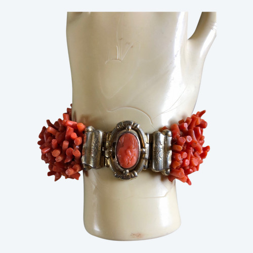 Napoleon III Coral Bracelet